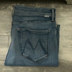 Mother Jeans - Lil Mid Rise Dazzler Ankle Fray